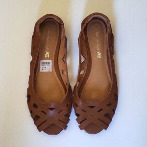 American Eagle Sandles Size 8 NWOT